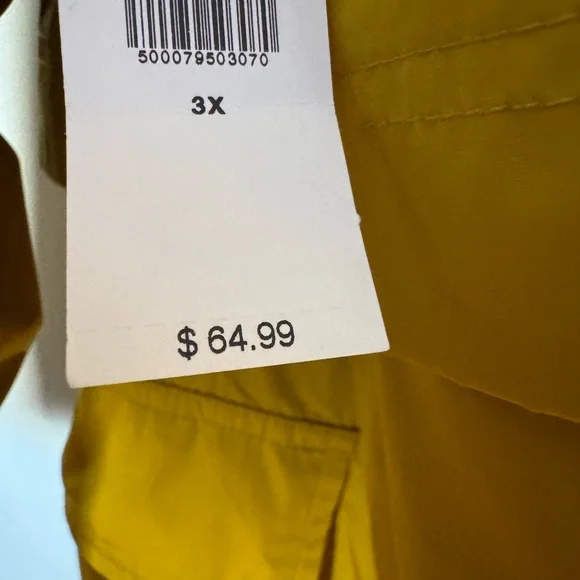 Great Old Navy Plus Size Raincoat in Green-yellow Chartreuse color - Picture 13 of 14